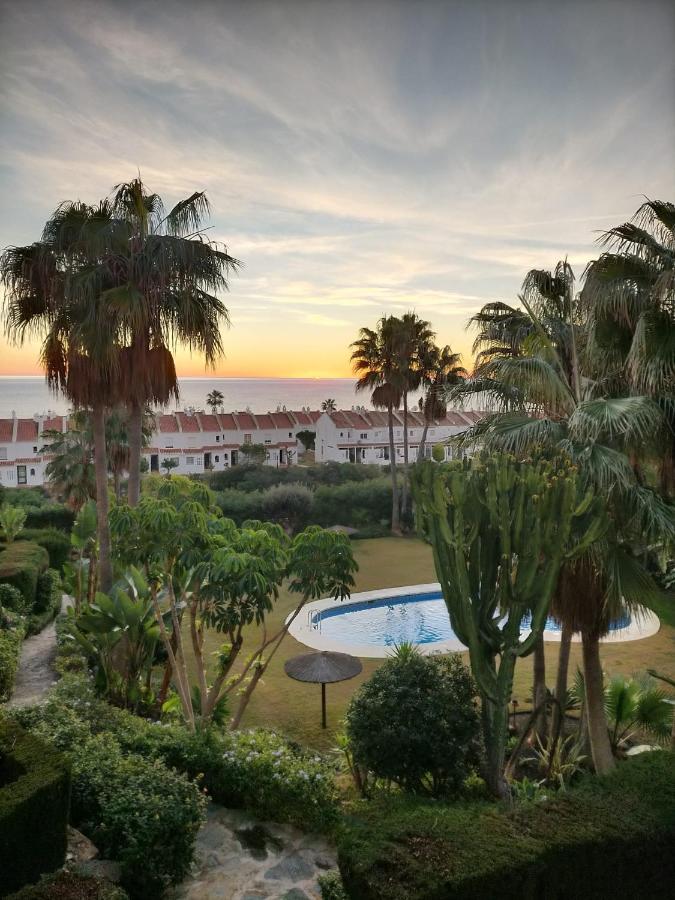 Appartement Met Zeezicht En Vlakbij Het Strand Manilva Esterno foto