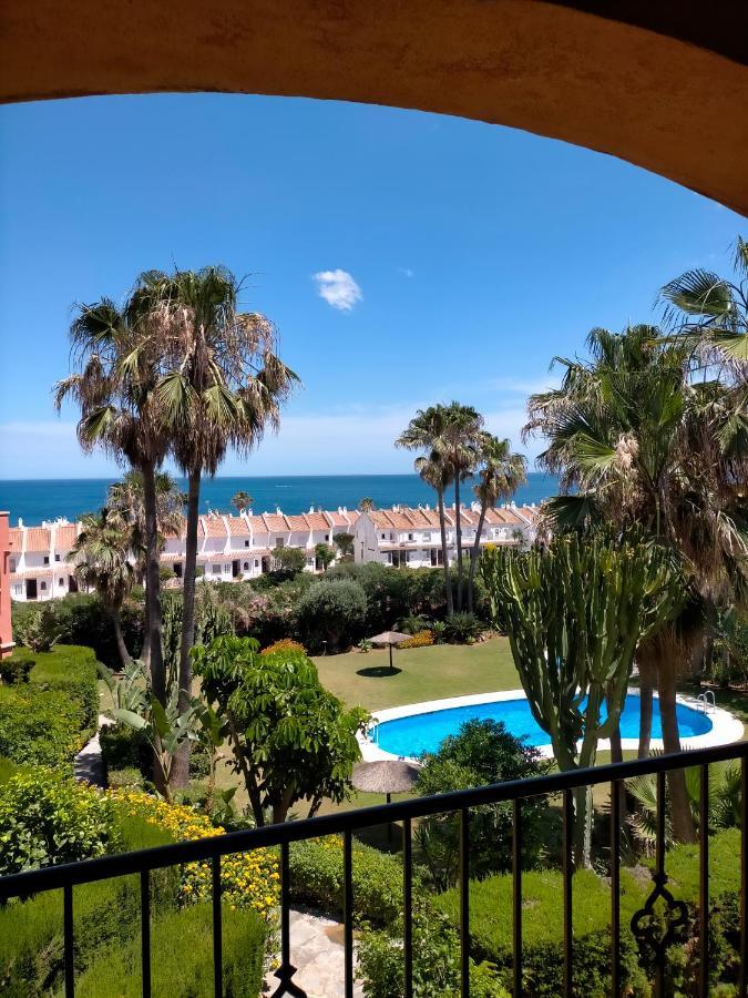 Appartement Met Zeezicht En Vlakbij Het Strand Manilva Esterno foto