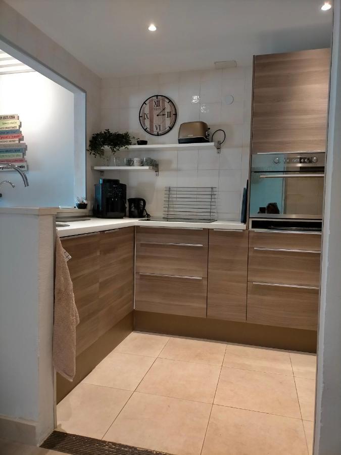 Appartement Met Zeezicht En Vlakbij Het Strand Manilva Esterno foto