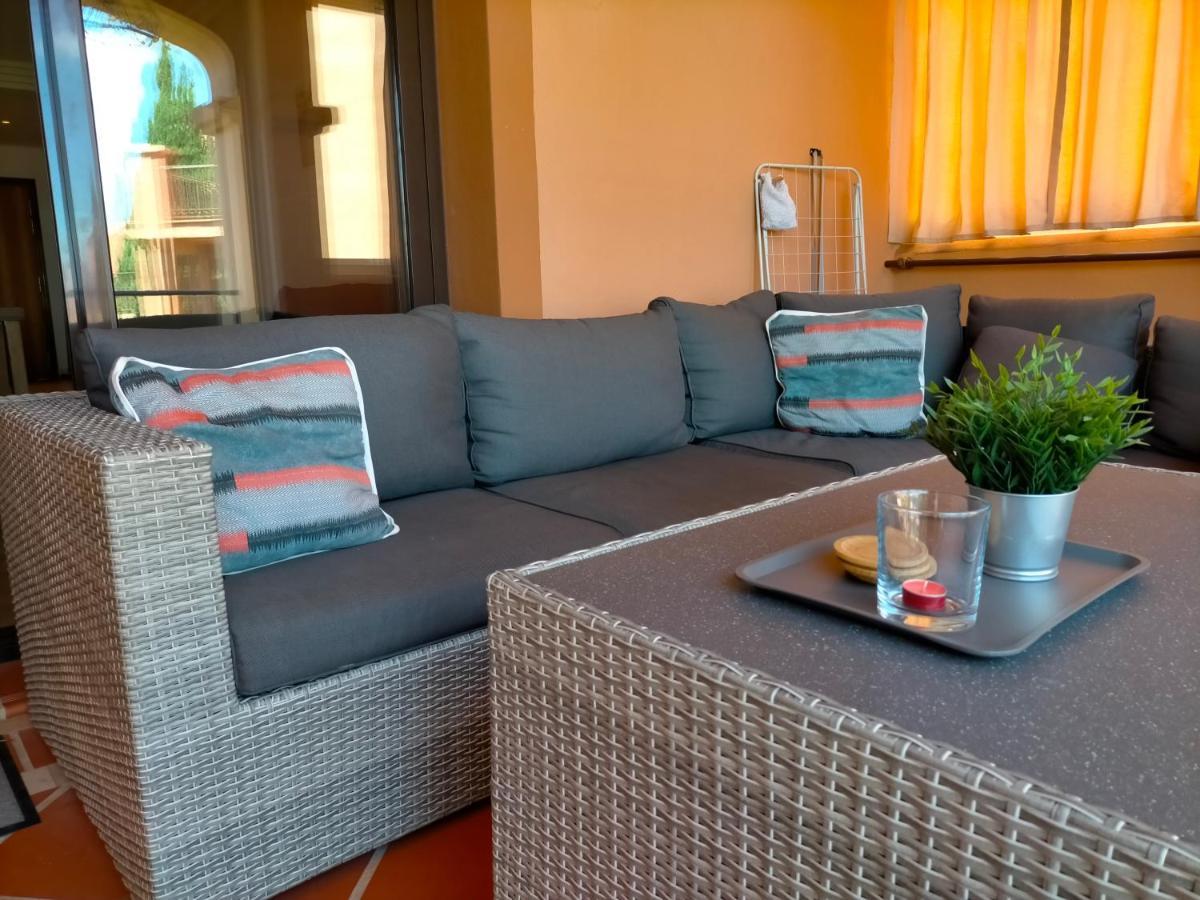 Appartement Met Zeezicht En Vlakbij Het Strand Manilva Esterno foto