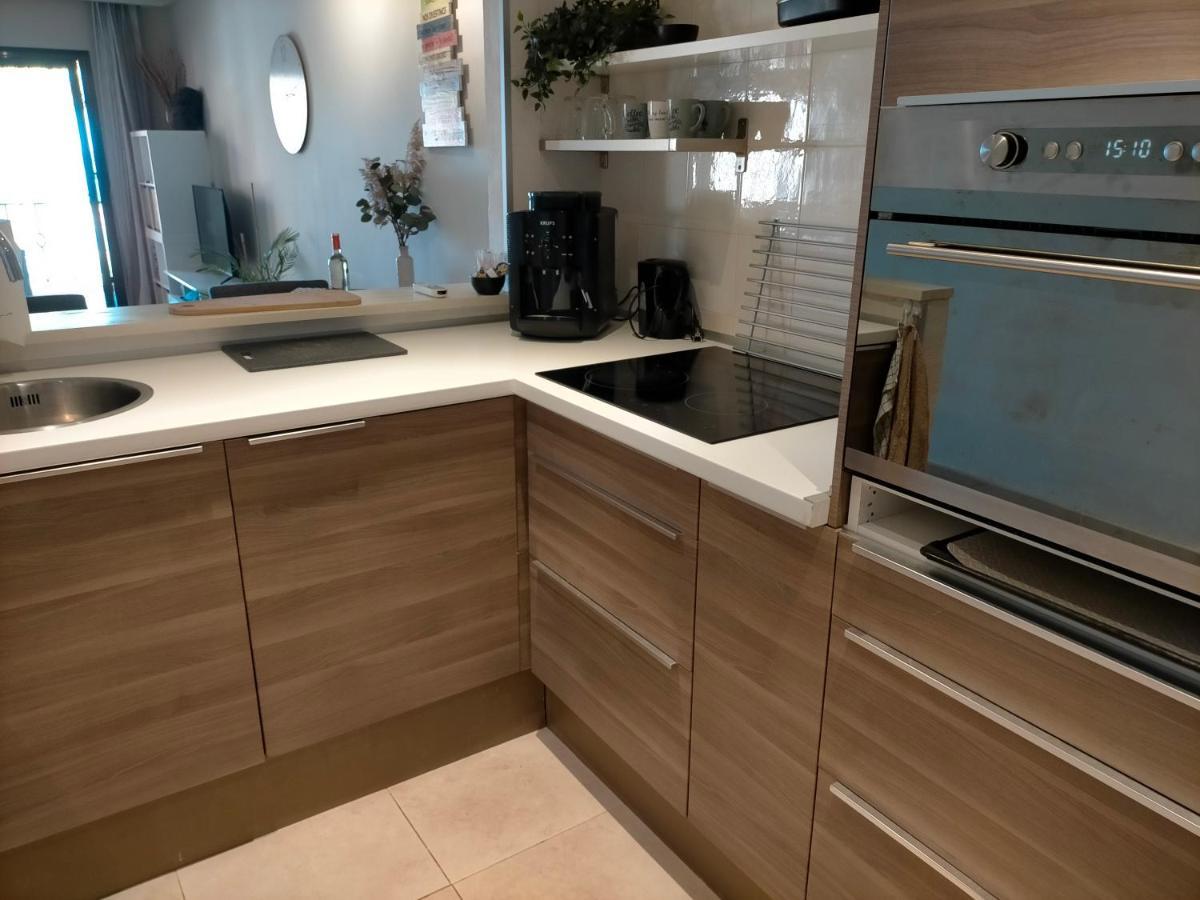 Appartement Met Zeezicht En Vlakbij Het Strand Manilva Esterno foto