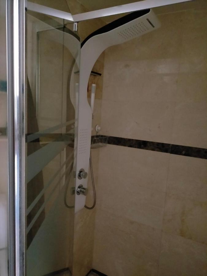 Appartement Met Zeezicht En Vlakbij Het Strand Manilva Esterno foto